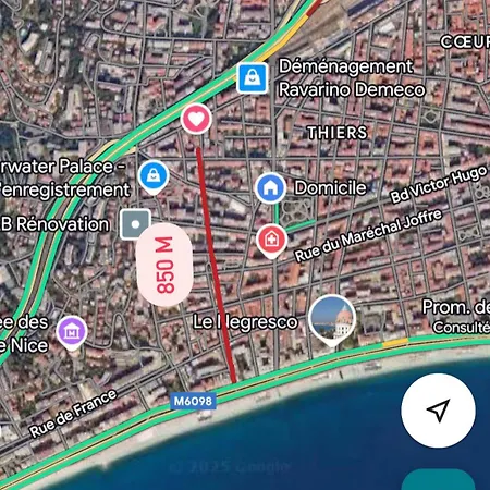 5 Sky Minipenthouse Apartment